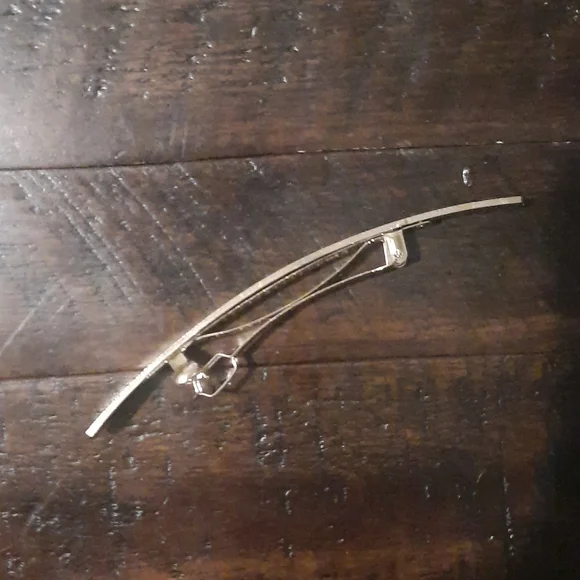 Hair clip - Picture 2 of 3